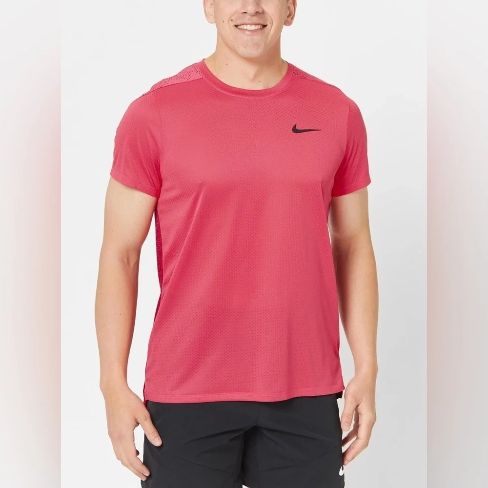 Nike NikeCourt Dri-FIT Tennis Shirt Mens Small Pink Burgundy Slim Fit CV2521-615
